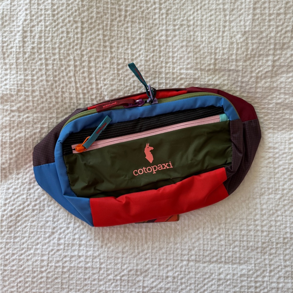 NWT Cotopaxi Hip Pack Del Dia